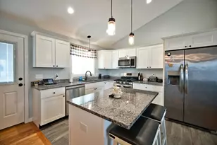 53 Pulaski St, Fall River, MA 02721 - Photo 13
