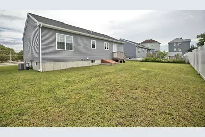 53 Pulaski St, Fall River, MA 02721 - Photo 7