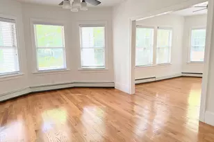 132 Middlesex Rd, Brookline, MA 02467 - Photo 5