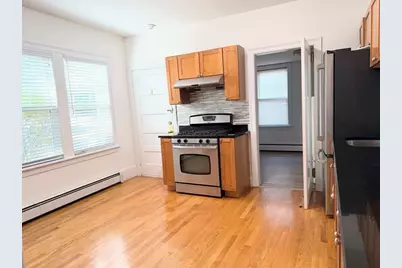 132 Middlesex Rd #1, Brookline, MA 02467 - Photo 9
