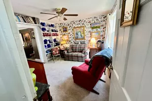 27 Montello St, Provincetown, MA 02657 - Photo 7
