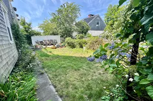 27 Montello St, Provincetown, MA 02657 - Photo 23