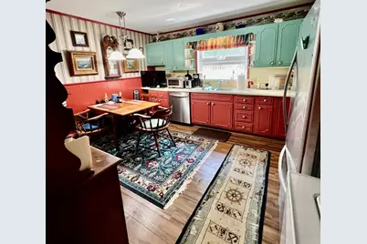 27 Montello St, Provincetown, MA 02657 - Photo 15