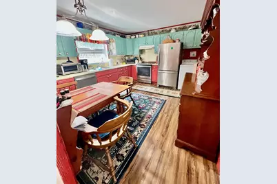 27 Montello St, Provincetown, MA 02657 - Photo 13