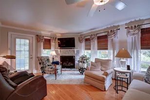 647 Main St, Oxford, MA 01537 - Photo 9