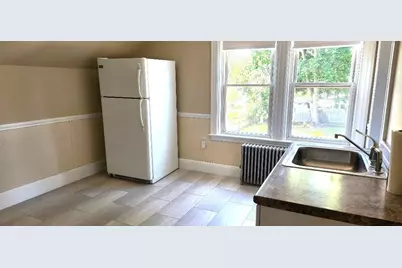 938 S Franklin St #2, Holbrook, MA 02343 - Photo 7