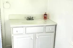 938 S Franklin St, Holbrook, MA 02343 - Photo 5