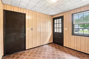 3 Aldrich Ave, Millbury, MA 01527 - Photo 19