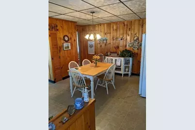 53 Weare, Lawrence, MA 01843 - Photo 9