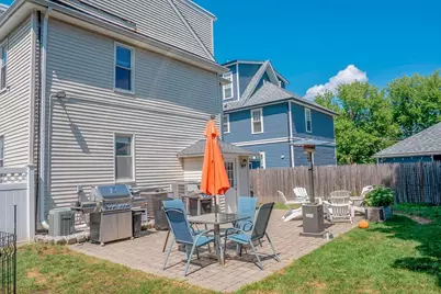 26-28 Quincy St #26, Watertown, MA 02472 - Photo 5
