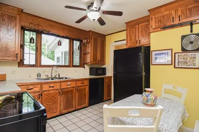 12 Houston Ave, Methuen, MA 01844 - Photo 5