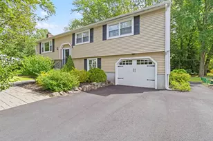 3 Young St, Lexington, MA 02420 - Photo 3