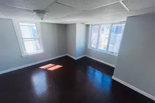 280 Ridge St, Fall River, MA 02721 - Photo 3