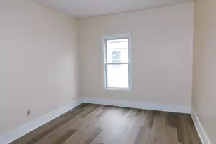 1254 Worcester St, Springfield, MA 01151 - Photo 5