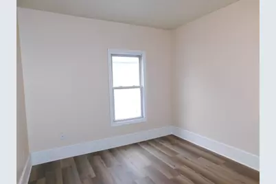 1254 Worcester St #2, Springfield, MA 01151 - Photo 7