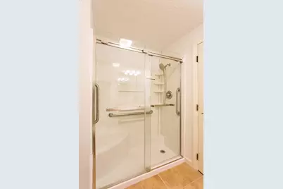 21-22 Beach Drive, West Brookfield, MA 01585 - Photo 19