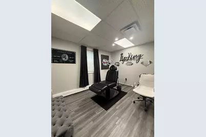 52-54 Brigham St #2, New Bedford, MA 02740 - Photo 3