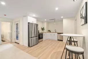 31 Conwell Ave, Somerville, MA 02144 - Photo 25