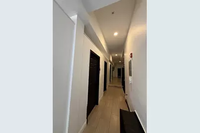 25 Savin Hill Ave, Boston, MA 02125 - Photo 13