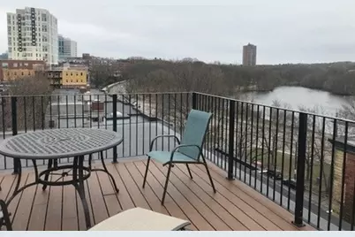 10 Jamaicaway #21, Boston, MA 02130 - Photo 9