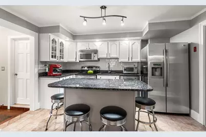15 Loveland St #15, Brookline, MA 02445 - Photo 19