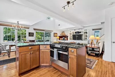 14 Hawthorne Avenue, Falmouth, MA 02540 - Photo 15