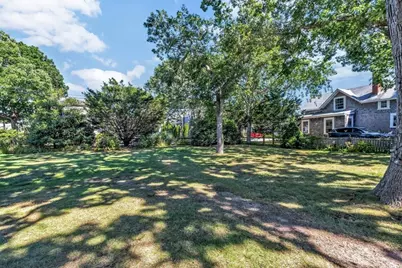 14 Hawthorne Avenue, Falmouth, MA 02540 - Photo 35