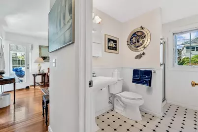 14 Hawthorne Avenue, Falmouth, MA 02540 - Photo 9