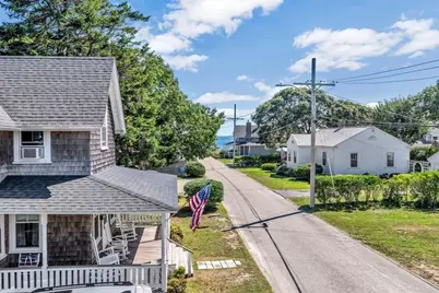 14 Hawthorne Avenue, Falmouth, MA 02540 - Photo 27