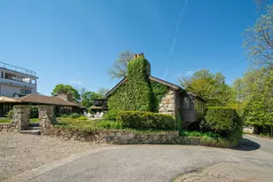 19 Hobart Ln, Cohasset, MA 02025 - Photo 35