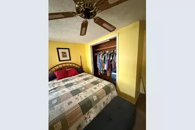 21 Freeman Ave, Webster, MA 01570 - Photo 11