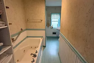21 Freeman Ave, Webster, MA 01570 - Photo 31