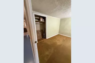 21 Freeman Ave, Webster, MA 01570 - Photo 23