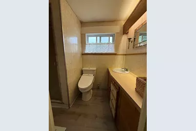 21 Freeman Ave, Webster, MA 01570 - Photo 19