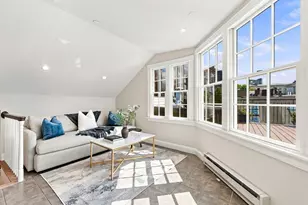 31 Bowdoin St, Boston, MA 02114 - Photo 23