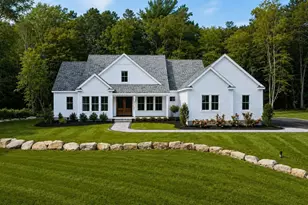 4 Hadley Hts Wy, Freetown, MA 02702 - Photo 1