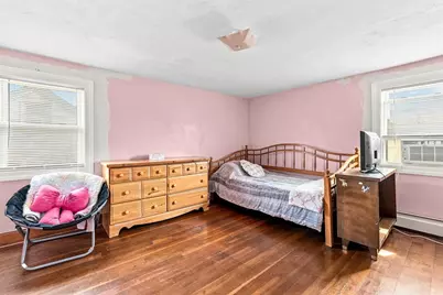 577 Pokross St, Fall River, MA 02724 - Photo 7