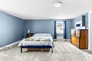 577 Pokross St, Fall River, MA 02724 - Photo 9