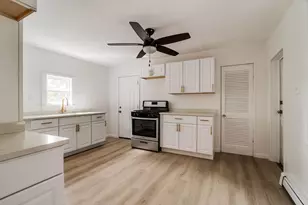 24 Prospect St, Weymouth, MA 02188 - Photo 5