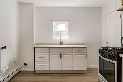 24 Prospect St, Weymouth, MA 02188 - Photo 7