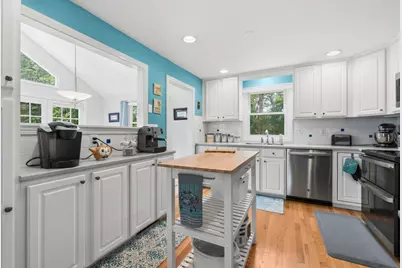 55 Overlook Dr W, Framingham, MA 01701 - Photo 11