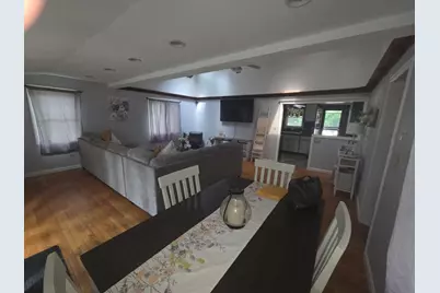 18 Lakeview Drive, Leicester, MA 01524 - Photo 11