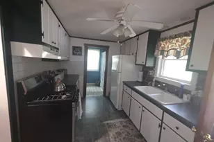 18 Lakeview Dr, Leicester, MA 01524 - Photo 5
