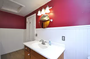 466 Summer St, East Bridgewater, MA 02333 - Photo 11