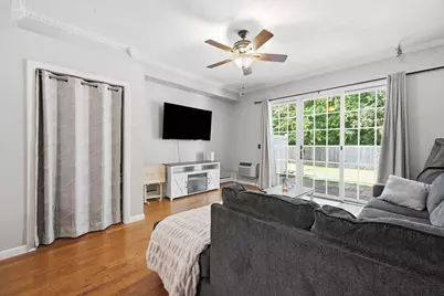 142 Autumn St #G, Agawam, MA 01001 - Photo 5