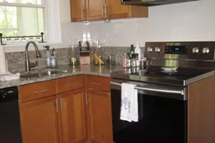 36 Blake St, Newton, MA 02460 - Photo 5