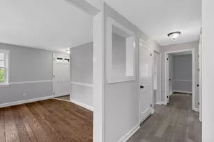 37 Watson St, Braintree, MA 02184 - Photo 3