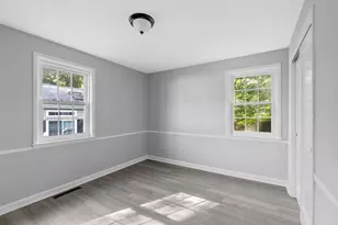 37 Watson St, Braintree, MA 02184 - Photo 7
