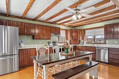 78 Highland St, Holden, MA 01520 - Photo 9