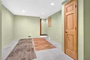 85 Steeple Chase Cir, Attleboro, MA 02703 - Photo 31